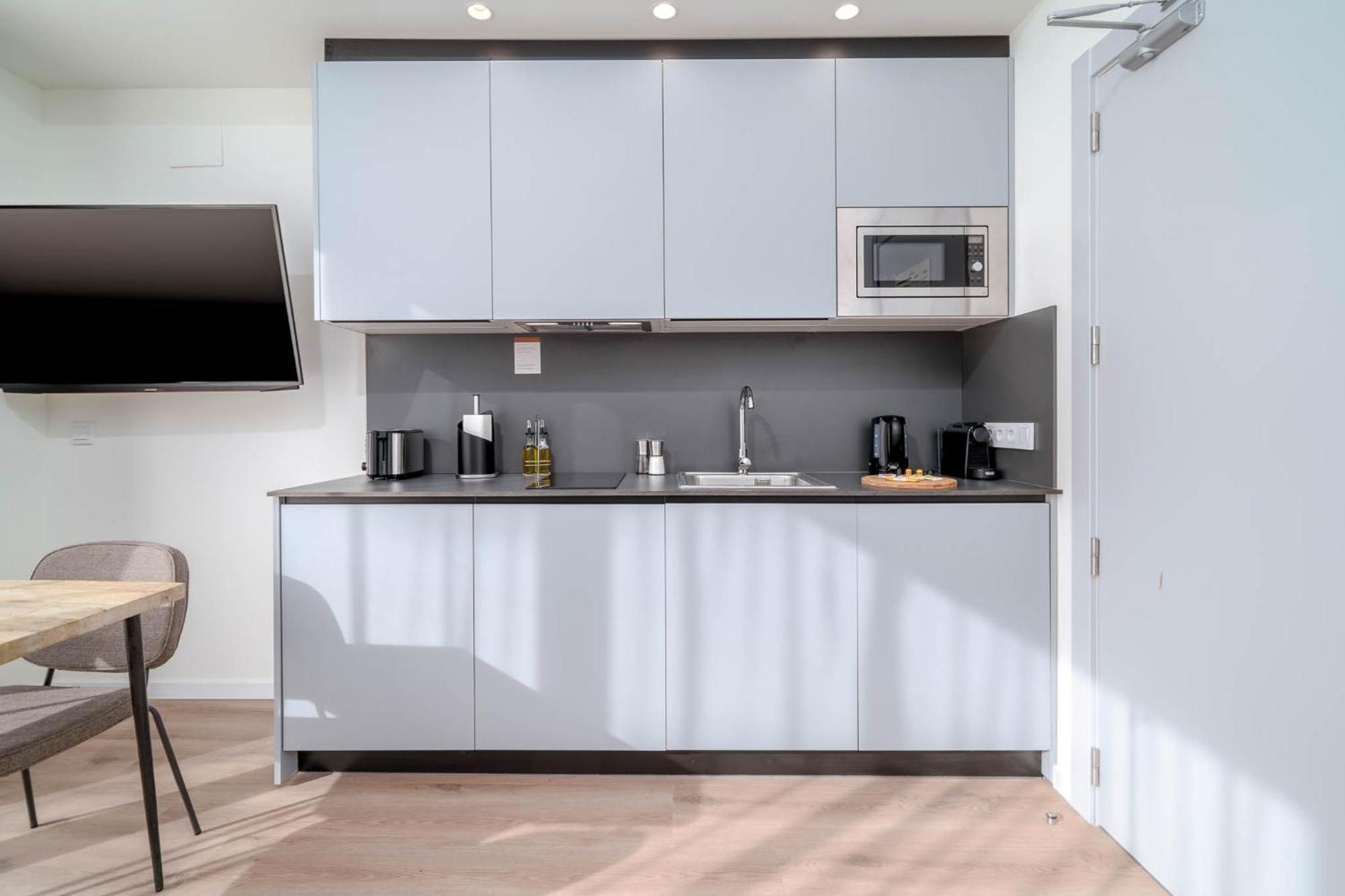 Limehome Valencia Carrer De Sant Jacint Exteriör bild