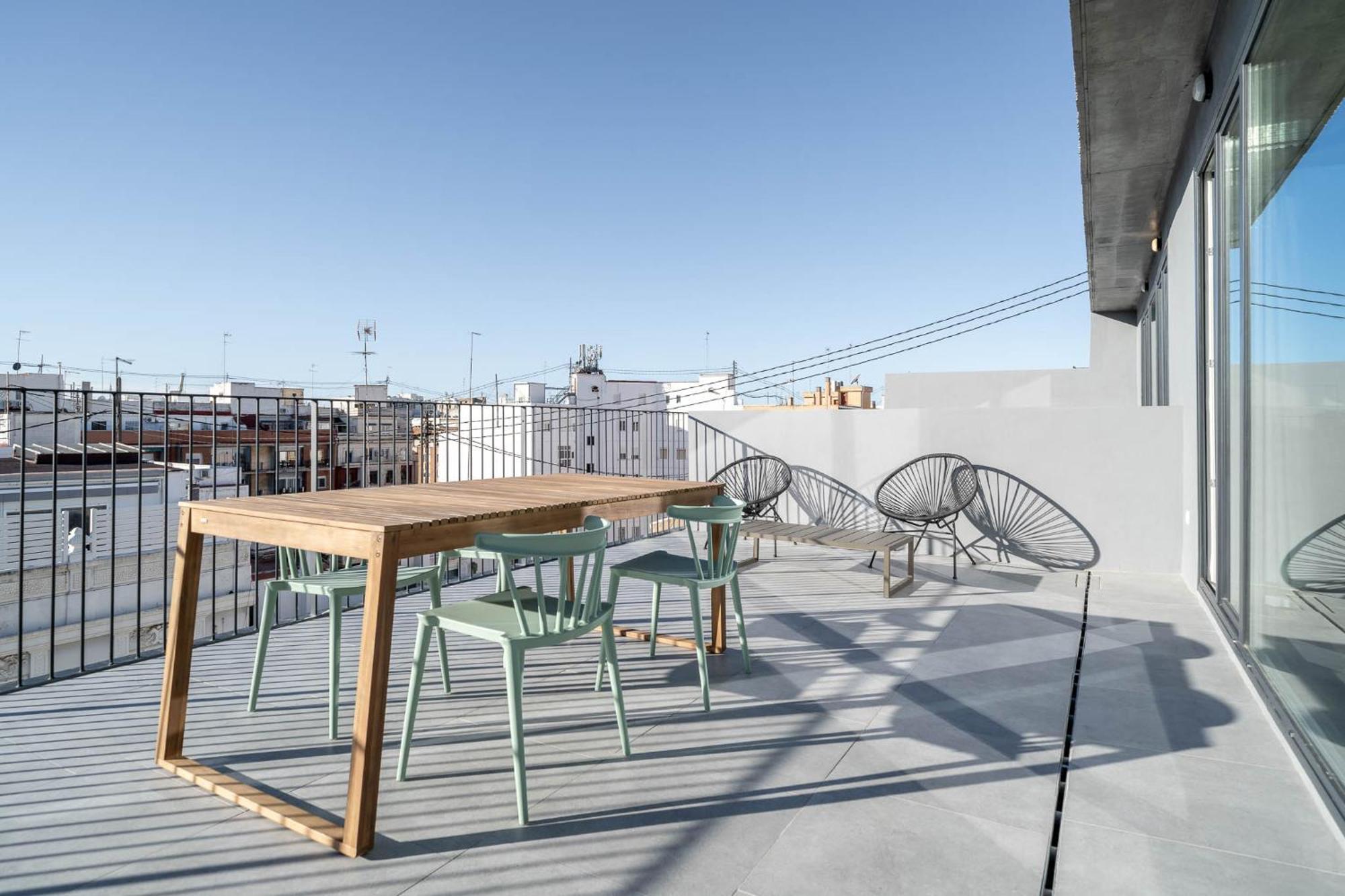 Limehome Valencia Carrer De Sant Jacint Exteriör bild