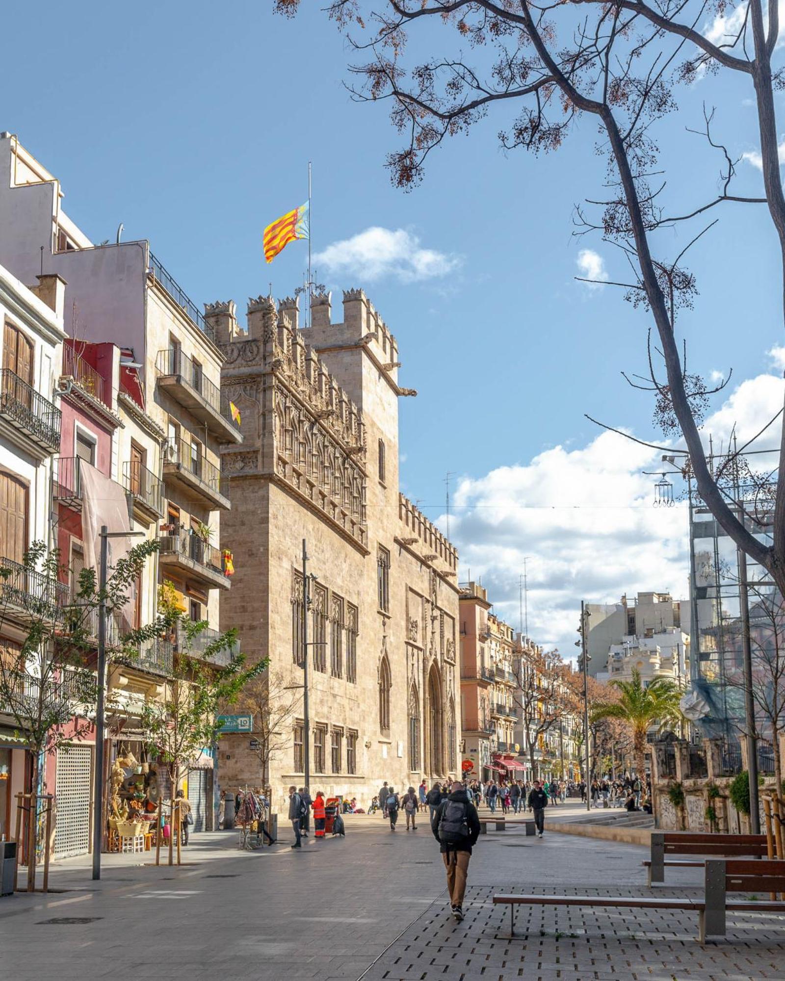 Limehome Valencia Carrer De Sant Jacint Exteriör bild